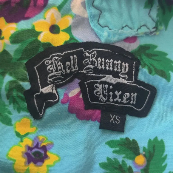 Hell Bunny Floral Print Fit & Flare Turquoise Dree Sleeveless Belted Sz XS Retro - Picture 8 of 8